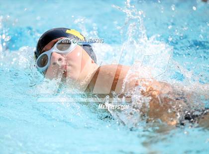 Thumbnail 3 in Maverick Relays photogallery.