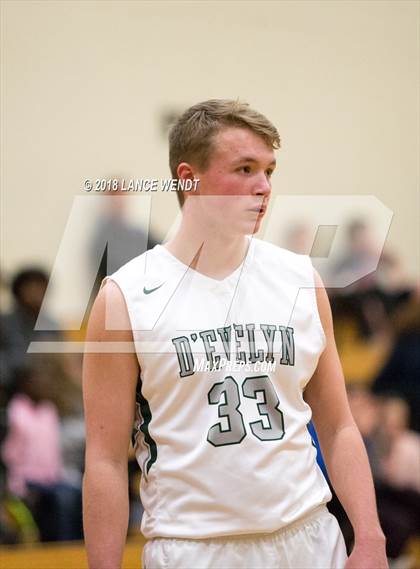 Thumbnail 3 in Wheat Ridge v D'Evelyn photogallery.
