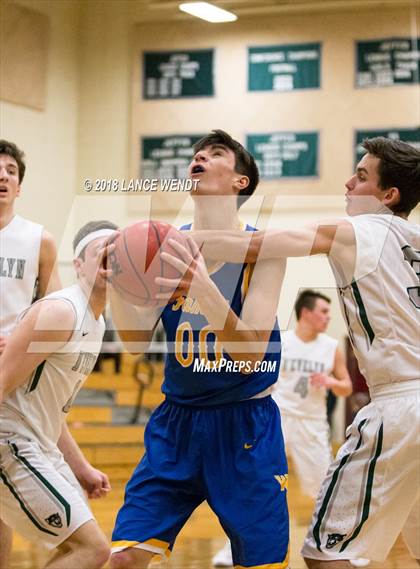 Thumbnail 3 in Wheat Ridge v D'Evelyn photogallery.