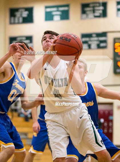 Thumbnail 3 in Wheat Ridge v D'Evelyn photogallery.