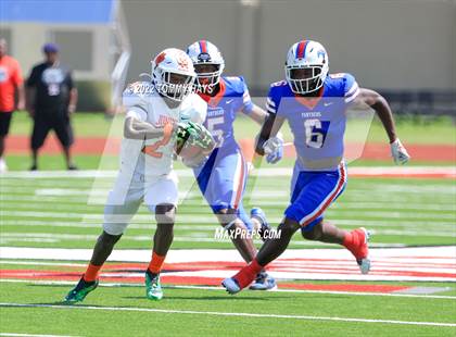 Thumbnail 3 in Jones @ Duncanville photogallery.