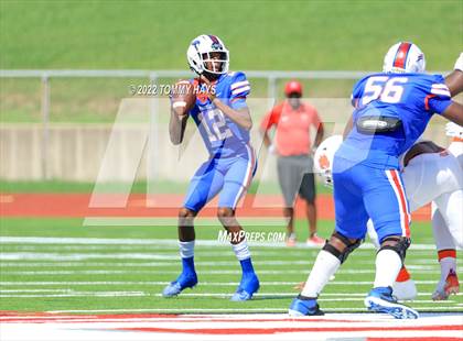 Thumbnail 3 in Jones @ Duncanville photogallery.