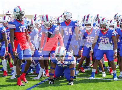 Thumbnail 2 in Jones @ Duncanville photogallery.