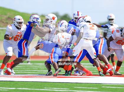 Thumbnail 2 in Jones @ Duncanville photogallery.