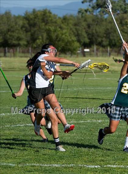 Thumbnail 3 in Dunn vs. Mira Costa photogallery.