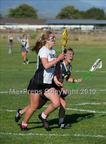 Thumbnail 3 in Dunn vs. Mira Costa photogallery.