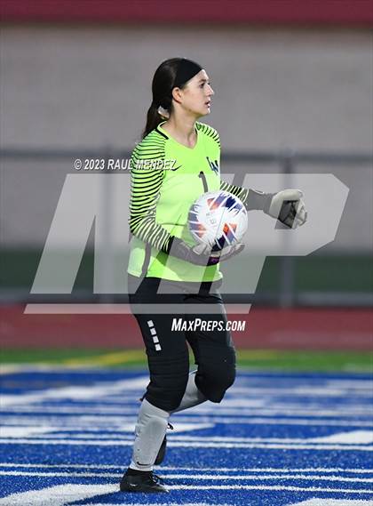 Thumbnail 3 in Long Beach Poly @ La Mirada photogallery.
