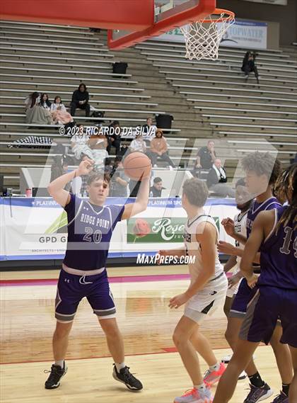Thumbnail 2 in Ridge Point vs Guyer (McDonald's Texas Invitational) photogallery.