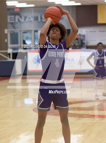 Thumbnail 2 in Ridge Point vs Guyer (McDonald's Texas Invitational) photogallery.