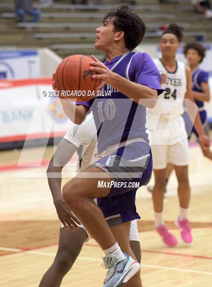 Thumbnail 3 in Ridge Point vs Guyer (McDonald's Texas Invitational) photogallery.