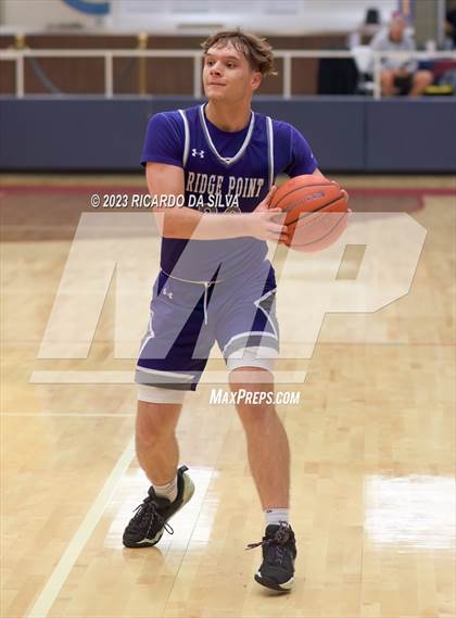 Thumbnail 3 in Ridge Point vs Guyer (McDonald's Texas Invitational) photogallery.