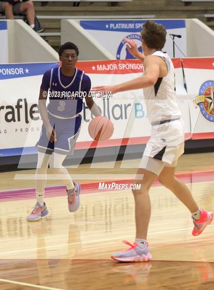 Thumbnail 3 in Ridge Point vs Guyer (McDonald's Texas Invitational) photogallery.