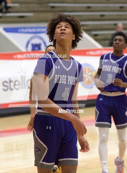 Thumbnail 1 in Ridge Point vs Guyer (McDonald's Texas Invitational) photogallery.