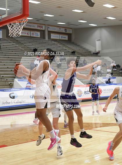 Thumbnail 2 in Ridge Point vs Guyer (McDonald's Texas Invitational) photogallery.