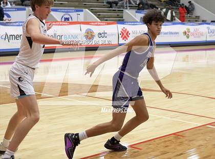 Thumbnail 1 in Ridge Point vs Guyer (McDonald's Texas Invitational) photogallery.