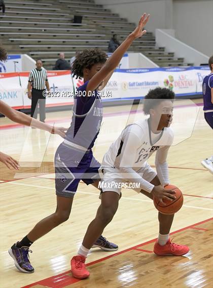 Thumbnail 3 in Ridge Point vs Guyer (McDonald's Texas Invitational) photogallery.