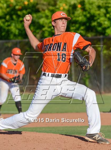 Thumbnail 1 in Desert Ridge @ Corona del Sol photogallery.