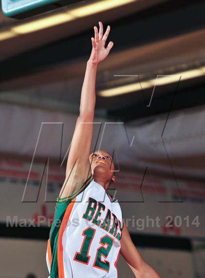 Thumbnail 1 in San Gorgonio @ Poly (Lady Bears Holiday Classic) photogallery.