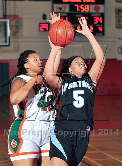 Thumbnail 2 in San Gorgonio @ Poly (Lady Bears Holiday Classic) photogallery.