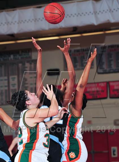 Thumbnail 1 in San Gorgonio @ Poly (Lady Bears Holiday Classic) photogallery.