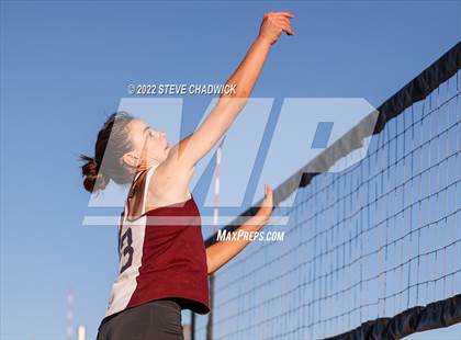 Thumbnail 1 in Perry vs Hamilton @ Casteel photogallery.