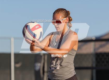 Thumbnail 3 in Perry vs Hamilton @ Casteel photogallery.