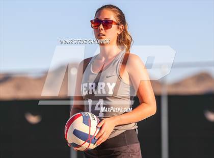 Thumbnail 1 in Perry vs Hamilton @ Casteel photogallery.
