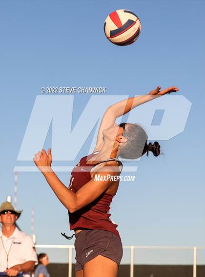 Thumbnail 1 in Perry vs Hamilton @ Casteel photogallery.