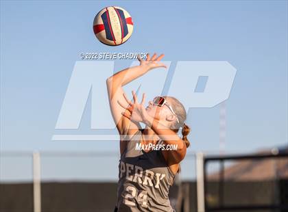 Thumbnail 2 in Perry vs Hamilton @ Casteel photogallery.
