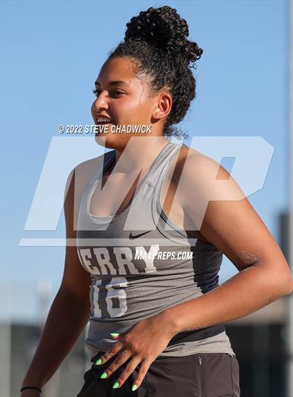 Thumbnail 1 in Perry vs Hamilton @ Casteel photogallery.