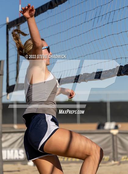 Thumbnail 1 in Perry vs Hamilton @ Casteel photogallery.
