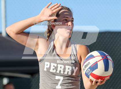 Thumbnail 1 in Perry vs Hamilton @ Casteel photogallery.