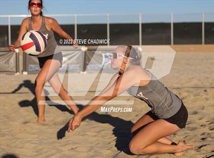 Thumbnail 3 in Perry vs Hamilton @ Casteel photogallery.