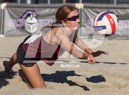 Thumbnail 1 in Perry vs Hamilton @ Casteel photogallery.