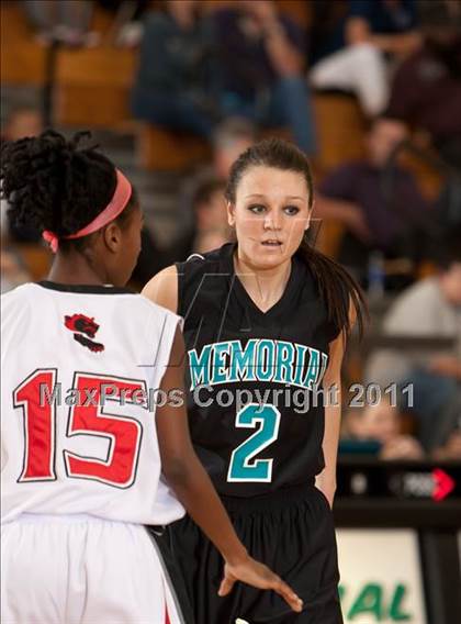 Thumbnail 2 in Pasadena Memorial vs Clear Brook (McDonald's Texas Invitational) photogallery.