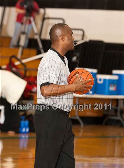 Thumbnail 3 in Pasadena Memorial vs Clear Brook (McDonald's Texas Invitational) photogallery.