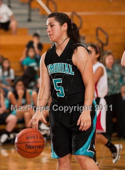 Thumbnail 2 in Pasadena Memorial vs Clear Brook (McDonald's Texas Invitational) photogallery.