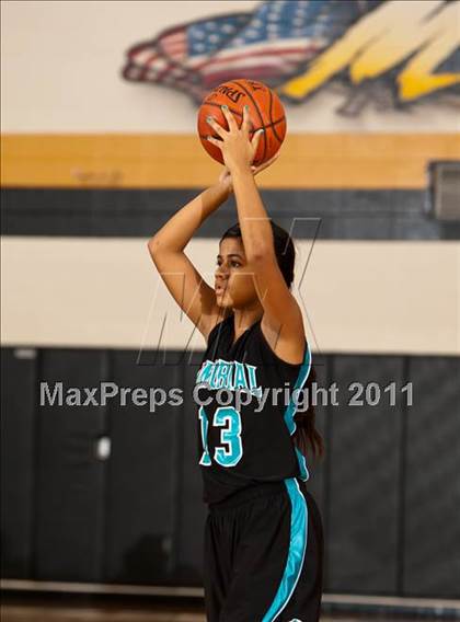 Thumbnail 2 in Pasadena Memorial vs Clear Brook (McDonald's Texas Invitational) photogallery.