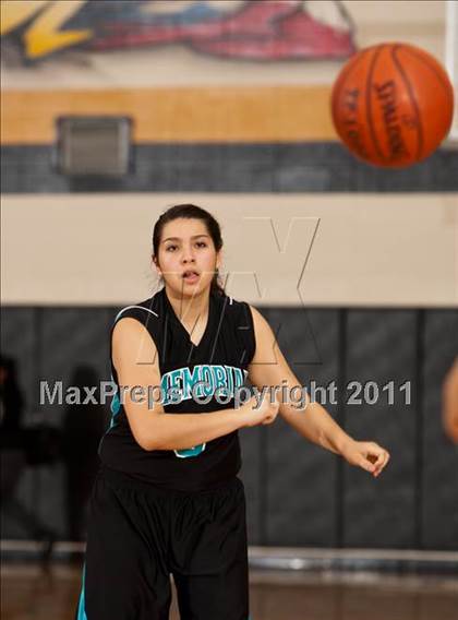 Thumbnail 3 in Pasadena Memorial vs Clear Brook (McDonald's Texas Invitational) photogallery.