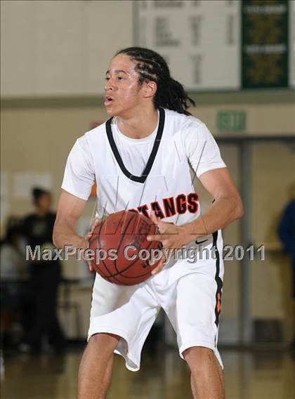Thumbnail 3 in Florin vs. Foothill (Mark Macres Tournament) photogallery.