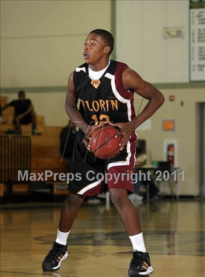 Thumbnail 1 in Florin vs. Foothill (Mark Macres Tournament) photogallery.