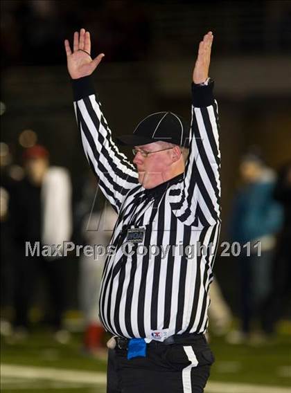 Thumbnail 2 in Lakes @ Camas (WIAA Playoffs) photogallery.
