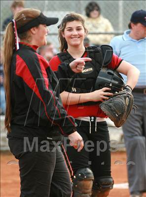 Thumbnail 3 in Ravenwood vs Independence photogallery.