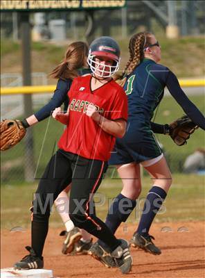 Thumbnail 2 in Ravenwood vs Independence photogallery.
