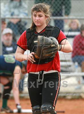 Thumbnail 3 in Ravenwood vs Independence photogallery.