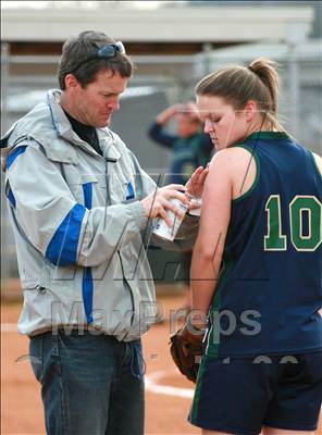 Thumbnail 2 in Ravenwood vs Independence photogallery.