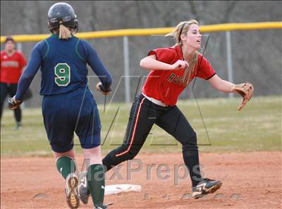 Thumbnail 1 in Ravenwood vs Independence photogallery.