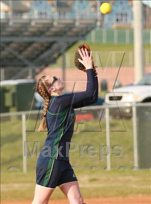 Thumbnail 3 in Ravenwood vs Independence photogallery.