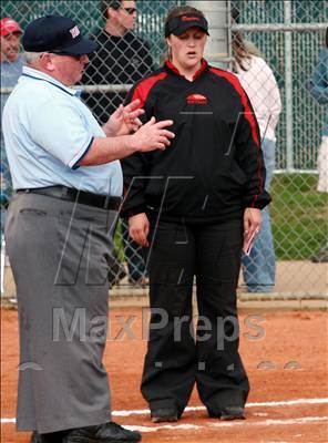 Thumbnail 1 in Ravenwood vs Independence photogallery.