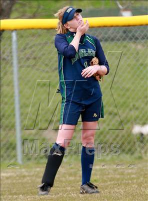 Thumbnail 2 in Ravenwood vs Independence photogallery.